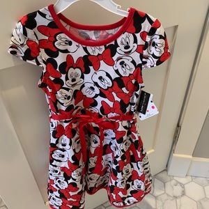 Minnie Mouse NWT dress size 5 Disney toddler